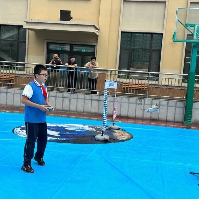 逐梦空天，北斗指路——济南市历城区里仁学校举办“科创科普进校