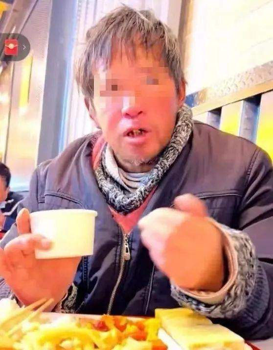 复旦留美博士街头流浪16年，称“想回国”？多方回应