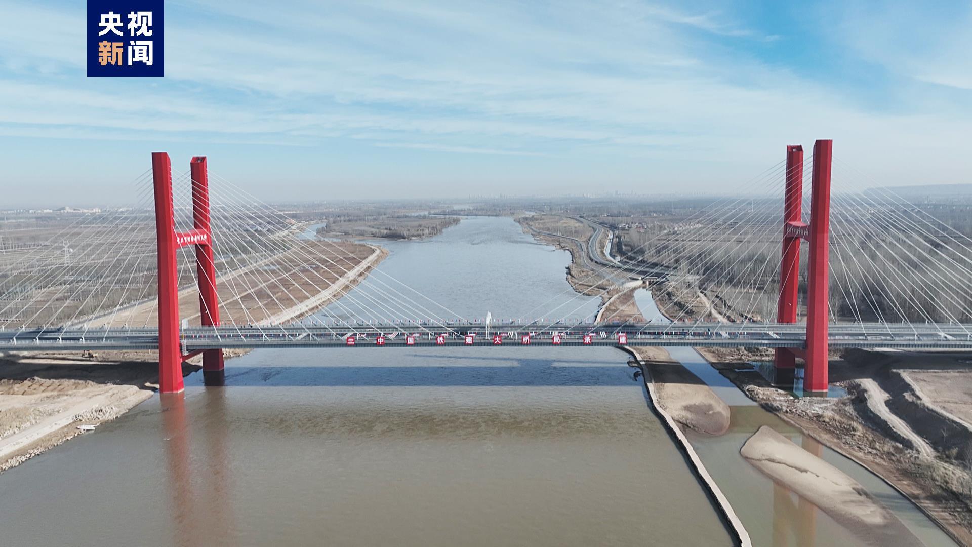 宁夏中卫下河沿黄河公路大桥正式建成通车