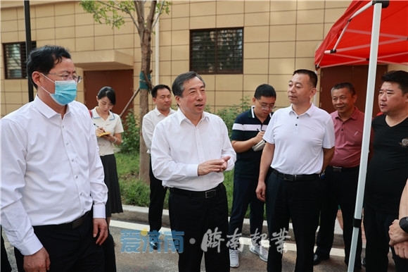 孙立成调研美丽宜居乡村建设时强调 坚持以人民为中心 切实把好事办好