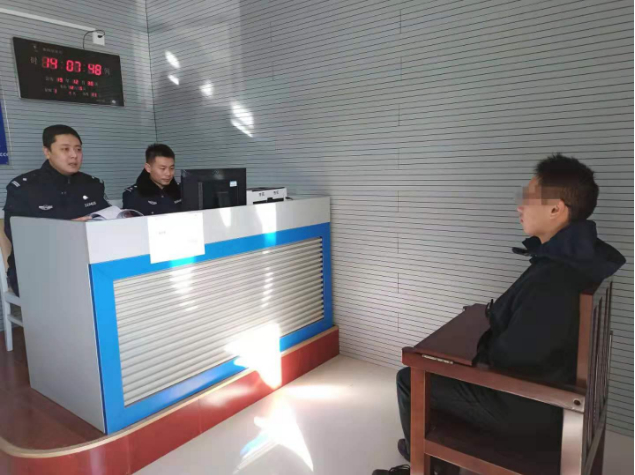赔了夫人又折兵 奥迪车主“联合”骗保，难逃交警法眼