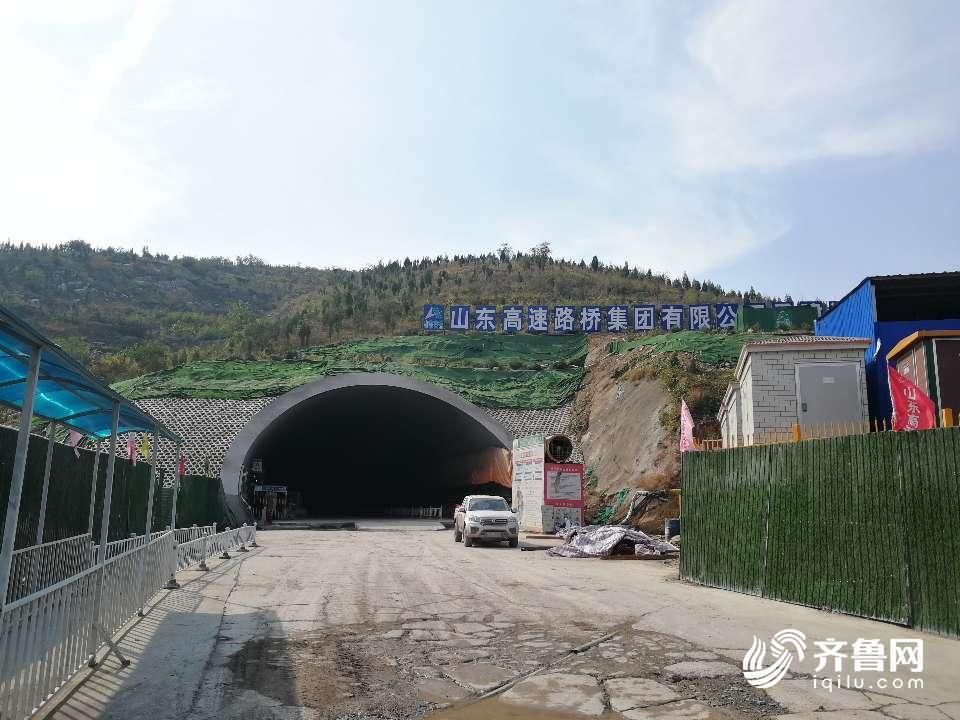 涝坡隧道贯通！济泰高速预计明年6月通车 济南泰安半小时直达