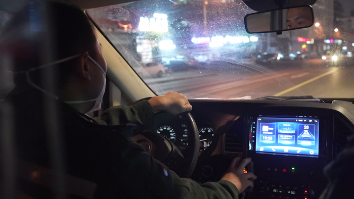 济南一个急救班组的夜奔：义不得辞 刻不待时！