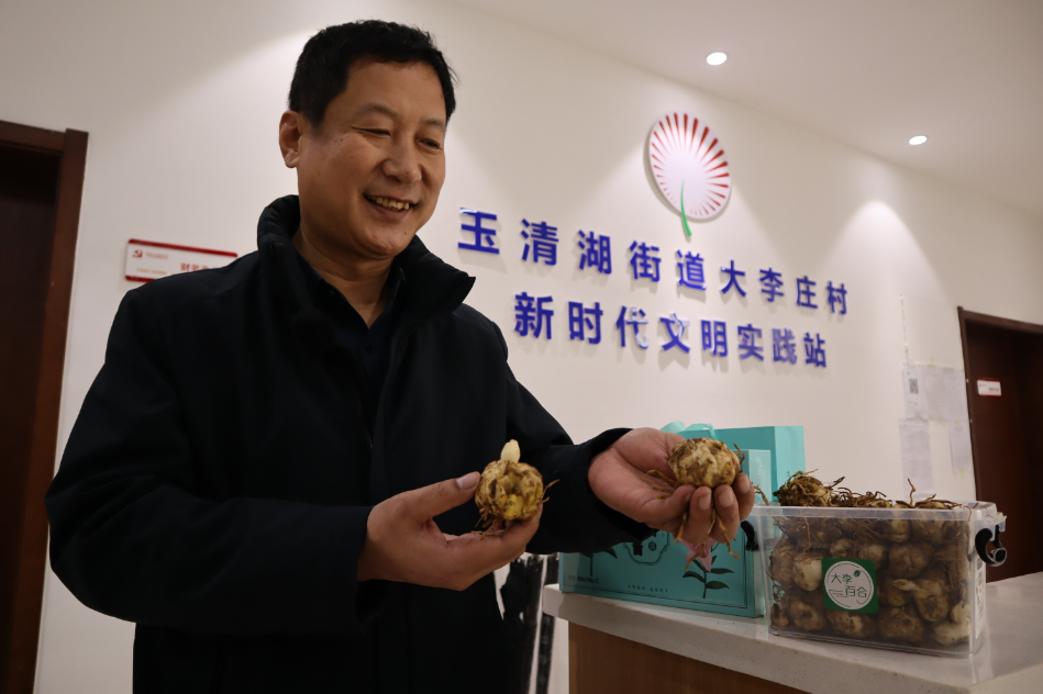 融媒·见证丨专业人干专业的事儿，破解乡村优势资源运营难题——“共富公司”来到我们村