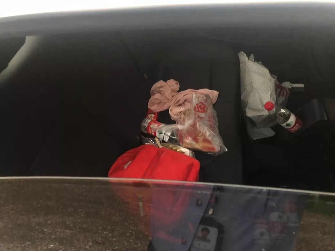 为了及时破案，杭州民警把准警嫂都“搭”进去了！