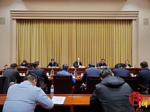 济南市召开铁路沿线、“三小一堆”专项治理推进会 王京文出席会议并讲话