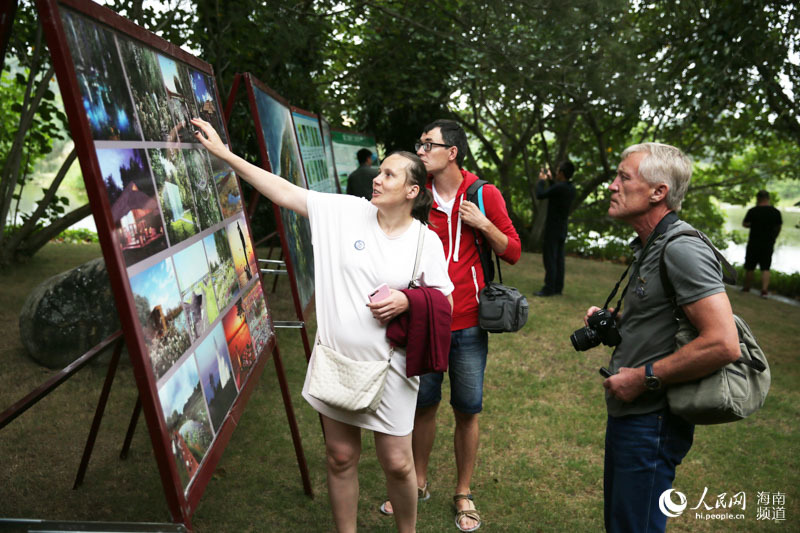 纯美湿地柔情棋子湾 俄媒记者畅享昌江独特魅力