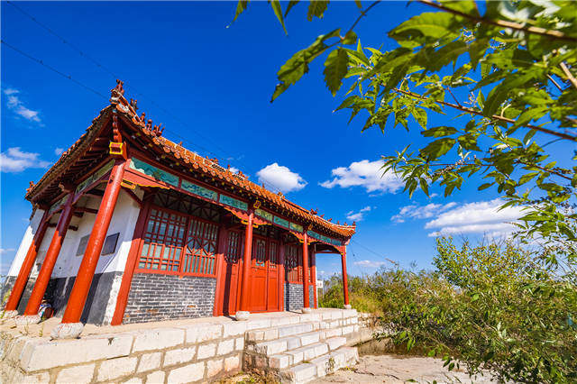 秋日原山如诗如画