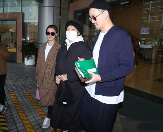 曾志伟妻子去世|【痛心】曾志伟妻子去世，曾志伟过往“风流韵事”又被扒出