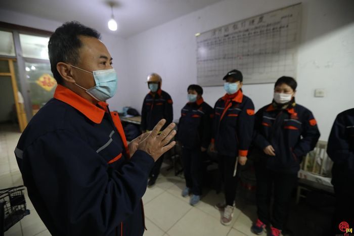 济南报业发行员：发行铁军，服务千家万户