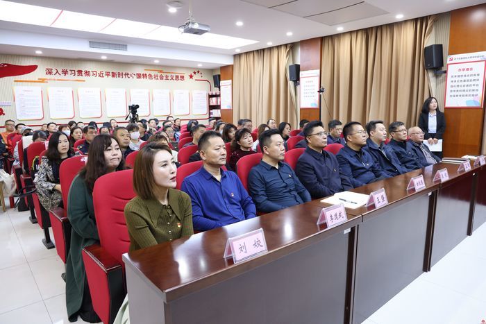 为持续深化“上一线、察实情、练本领、促发展”群众工作教育实践