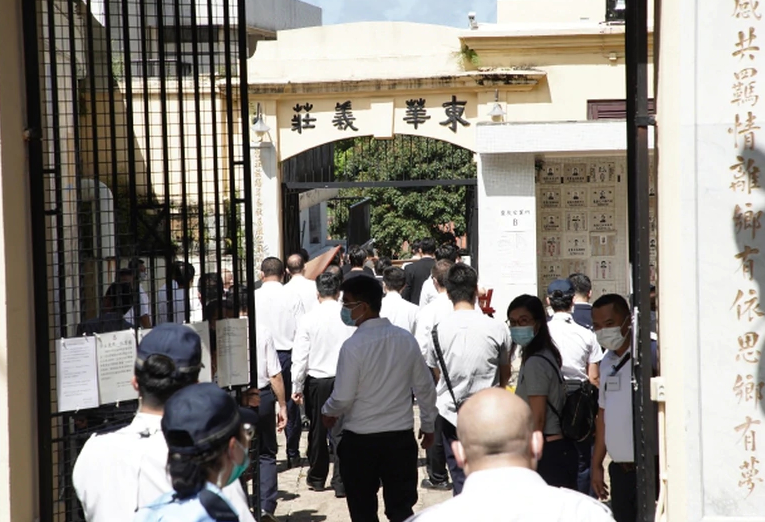 何猷龙|赌王遗体举行转交仪式，预计明年下葬