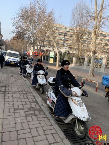 全国巾帼文明标兵市中区女子执法中队春节守护一方平安