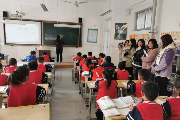 双向科学衔接，商河县幼儿园教师走进小学“进修”