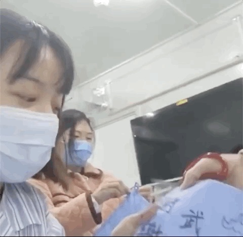 愿望实现了！女孩与“萌凶”医生隔空再相见