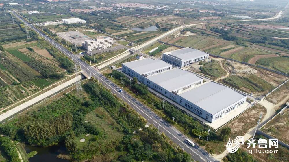 山东：截至到11月底  6.4万个行政村实现农村通户道路硬化