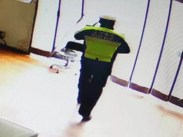 他用生命守护这座城！民警连续奋战16天，牺牲在抗疫一线