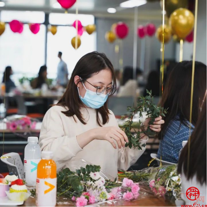 巾帼绽芳华 济南城市发展集团开展庆“三八国际妇女节”主题系列活动&nbsp;为庆祝第