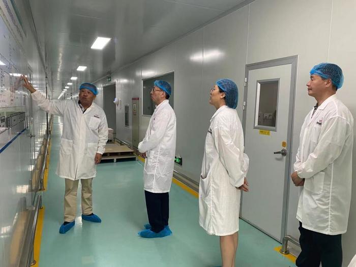 “我为群众办实事之走进苗山”主题党日活动