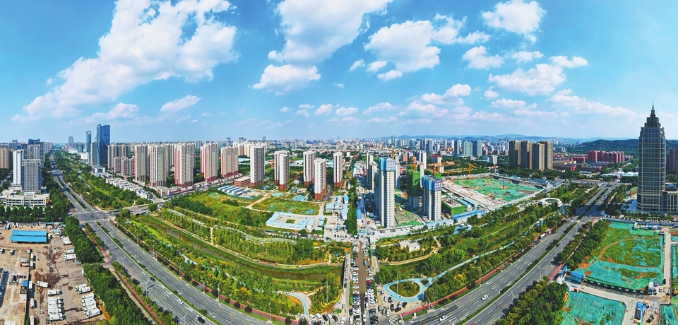 河畅 岸绿 景美 宜游——腊山河景观改造提升后陆续开放