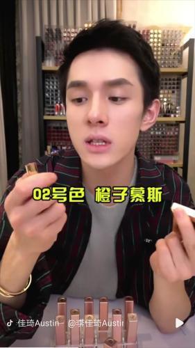 埋头苦读不如当网红赚钱？为何有人相信“读书无用论”