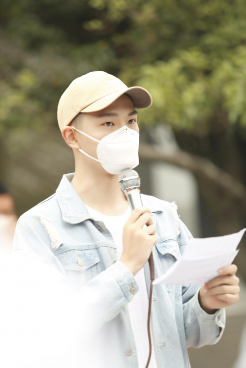 《我的宠物少将军》开机 孙熹之饰犬系治愈暖男