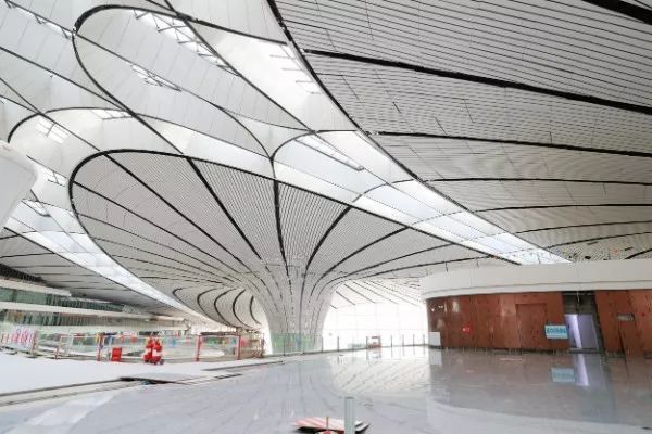 北京大兴国际机场今天上午试飞 有哪些机型参与？