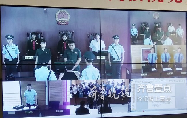 临沂男子酒后揽公交司机脖子差点酿事故，获刑四年半