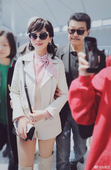 叶童出演许仙母亲什么梗？还有这种操作？