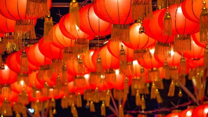 济南融创文旅城“灯光节”今晚闪耀启幕，39天持续“光宴”泉城