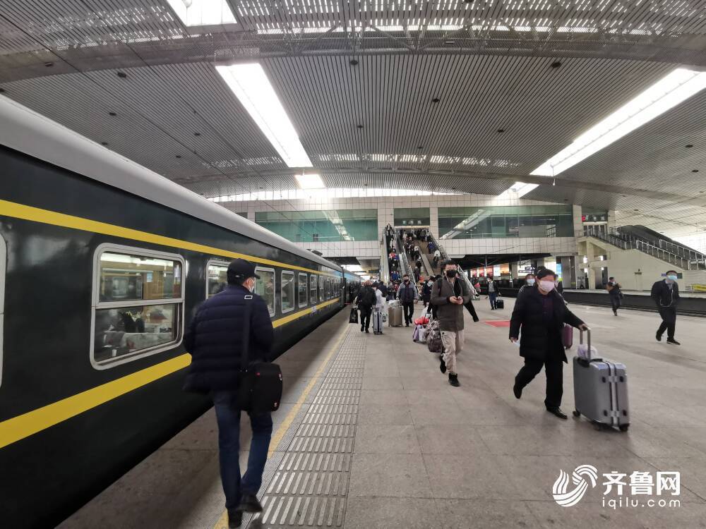 济南青岛一站直达  10月11日起铁路实施新运行图