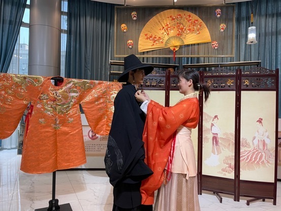 山东一小镇有1.8万个淘宝店 全镇电商年产值近70亿