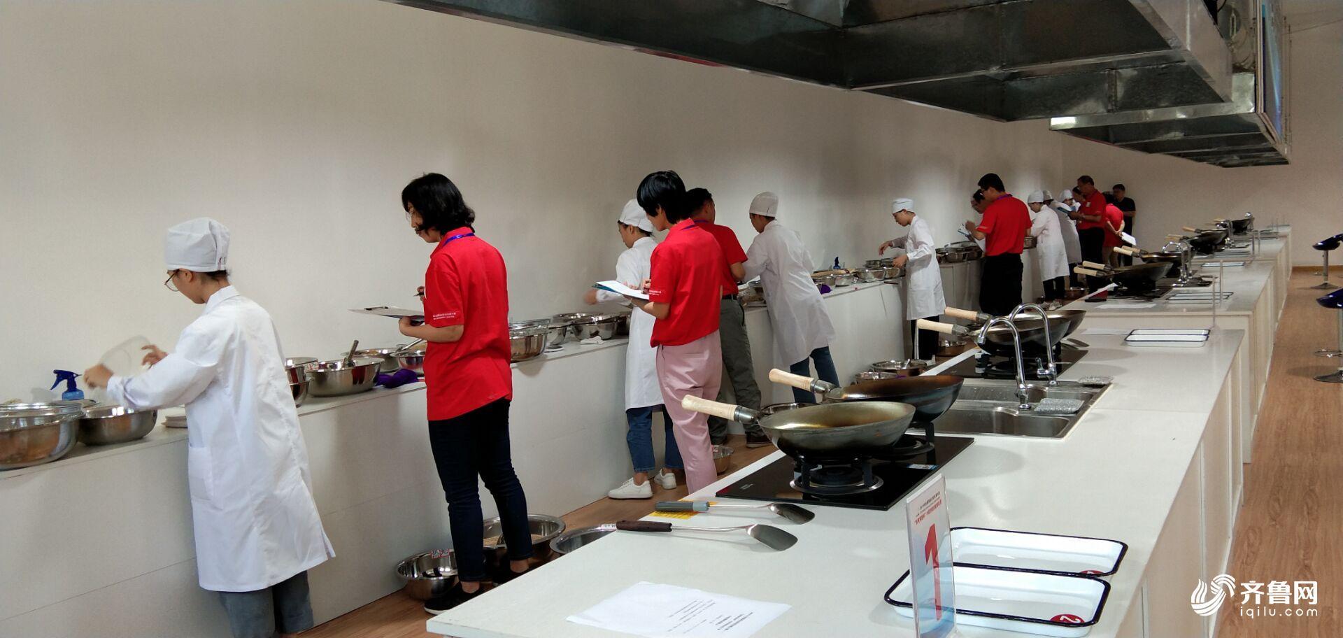 2019年全国职业院校技能大赛中药传统技能赛在烟台举行