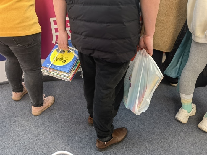 济南人买书都论筐？疯狂的爱书人来晒单了