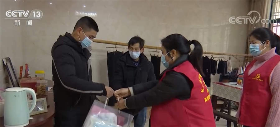 各地医疗队伍加强重点人群帮扶 保障基层健康服务