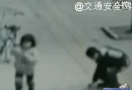 惨剧！宁夏一10岁男孩往窨井扔鞭炮，被炸飞5米身亡