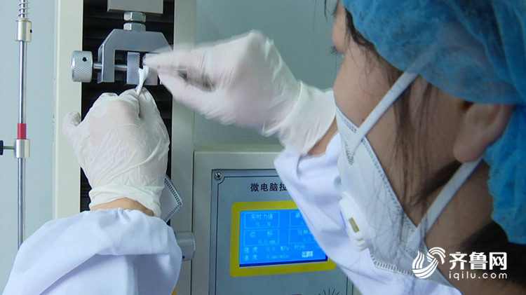 日产25000只！记者探访济南口罩企业 加班加点保障生产