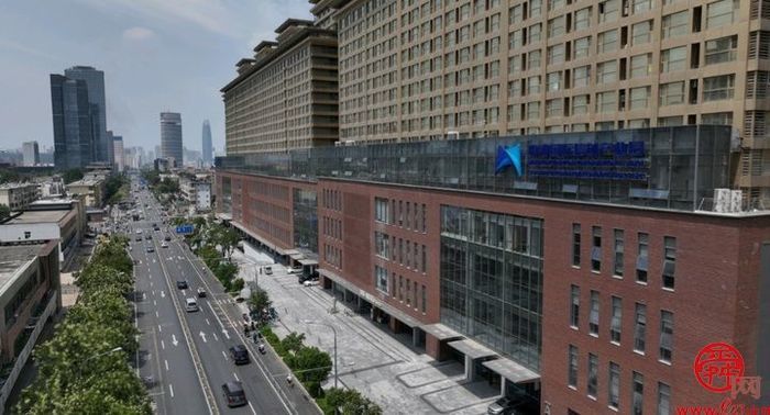 历下控股转型发展蹚出新路子，硬核实力创启多元发展新未来