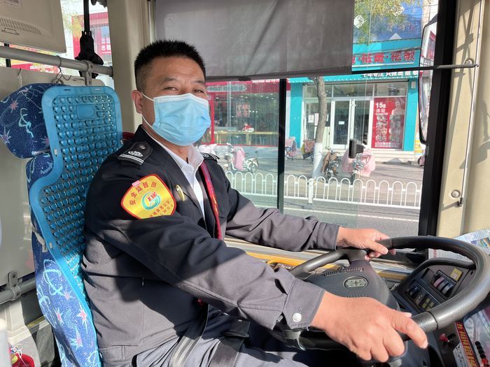 山东好人王太平：公交司机18秒飞速救援  临危不惧化解马路危机