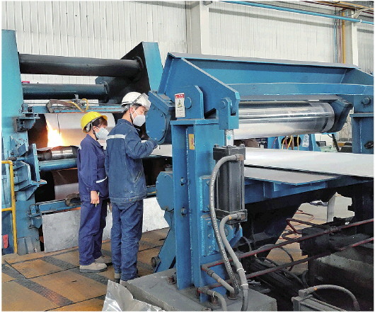 复工复产山东行动:防控复工两不误 人勤春早生产忙