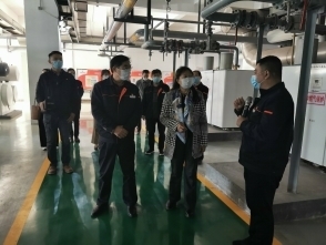 为“爱心妈妈小屋”授牌 济南市总工会到ok138cn太阳集团集团调研指导