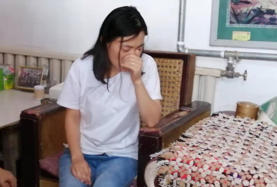 济南市教育局看望慰问救人身亡教师伦学东家属 已报请追授为“济南市道德模范”