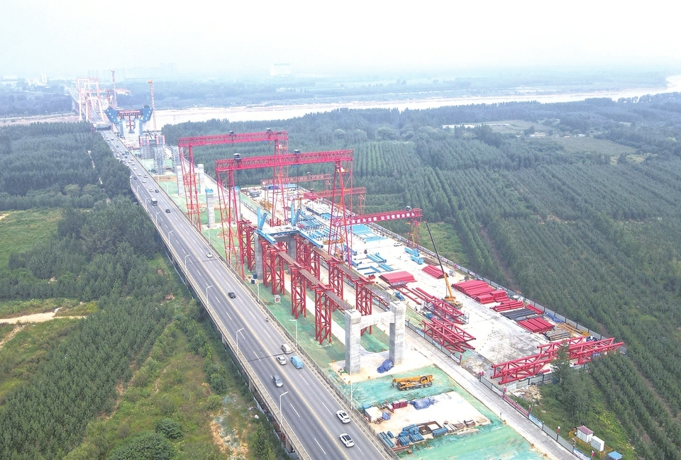 济南黄河公路大桥工程建设有序推进