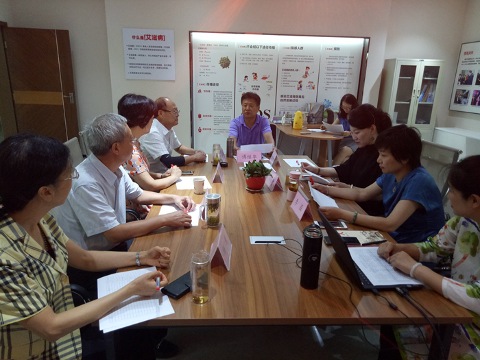 “青春健康校园行”艾滋病防治项目评审工作在济南市疾控中心举行