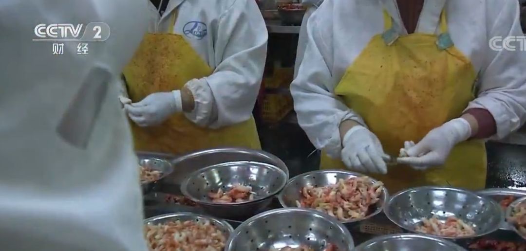 小龙虾价格降幅超过35%！网友：夜宵安排一下