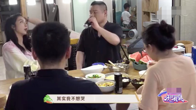 赵小棠节目期间遭网络暴力，妈妈太担忧瘦到脱相
