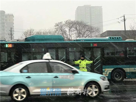 雪情就是命令丨守护安全，济南各级各部门奋斗在现场