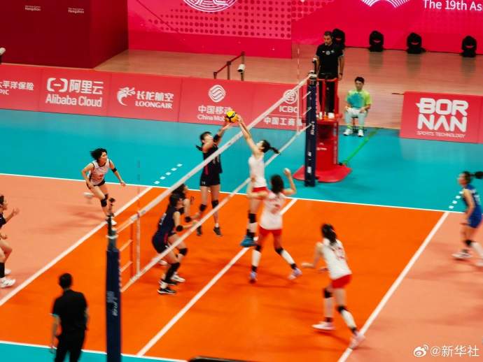快讯：中国女排战胜日本队卫冕成功