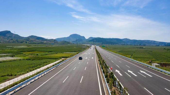 济潍高速全线具备通车条件