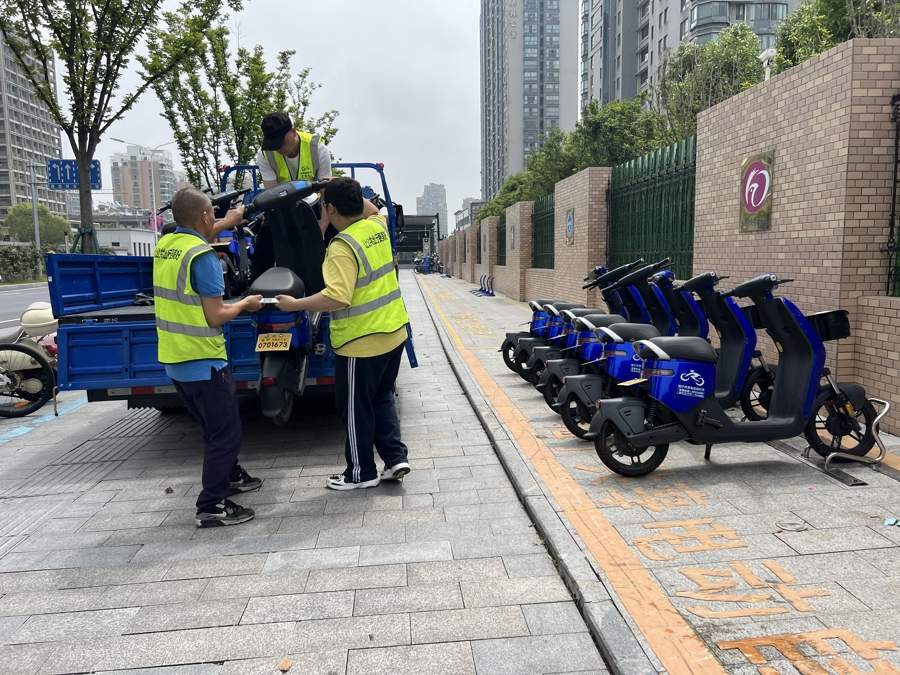 为什么大城市几乎都看不到共享电单车？小地方反而有